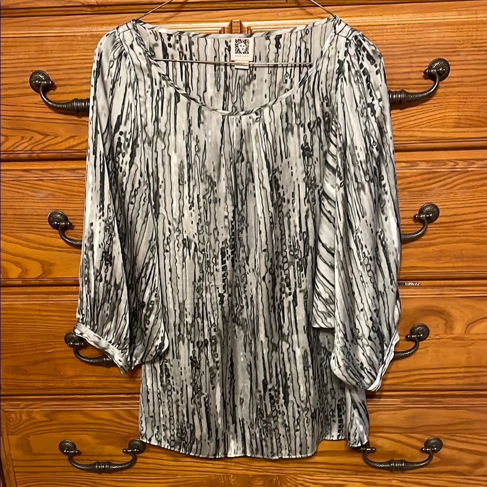 Anne Klein Black and White Off the Shoulder Flutter Sleeve Blouse